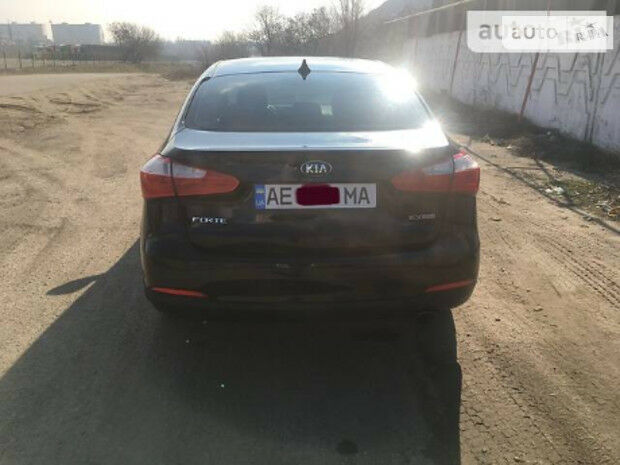 Kia Forte 2014 року