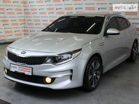 Kia K5 2015 года