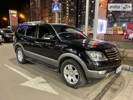 Киа Мохаве 2011 року Kia Mohave 2011 року