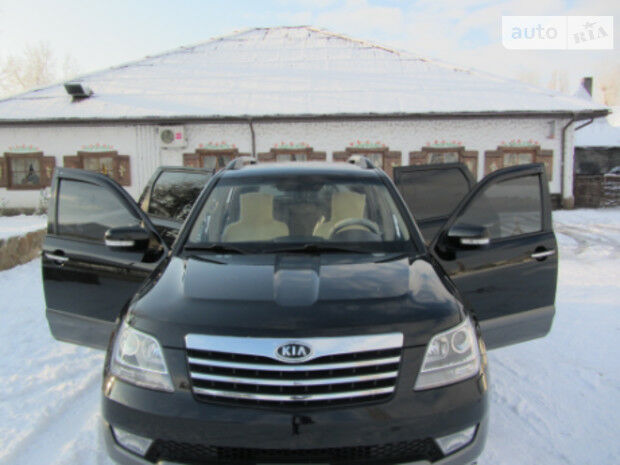 Киа Мохаве 2012 року Kia Mohave 2012 року