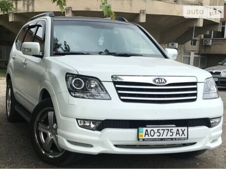 Киа Мохаве 2011 року Kia Mohave 2011 року