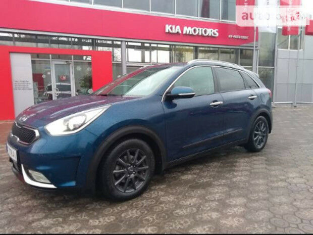 Киа Niro 2016 года Kia Niro 2016 года