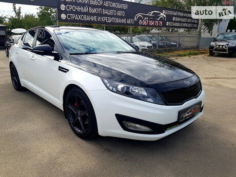 Kia Optima 2011 года