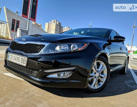 Kia Optima 2012 року