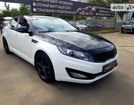 Kia Optima 2011 року