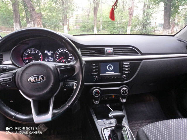 Kia Rio 2017 года