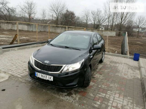 Kia Rio 2012 року