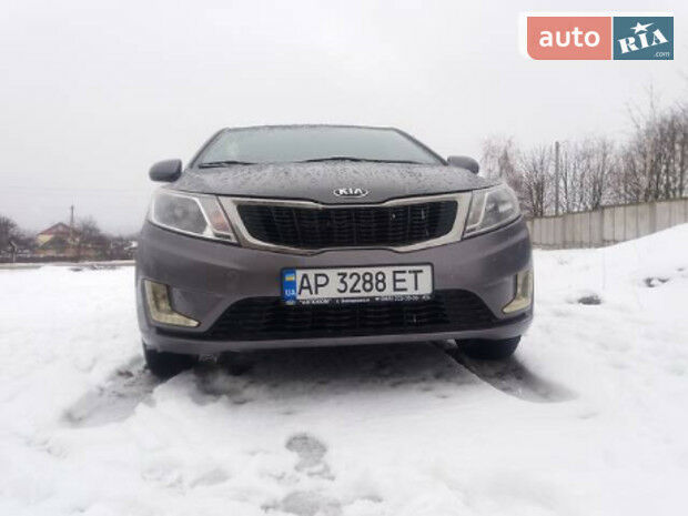 Kia Rio 2013 года