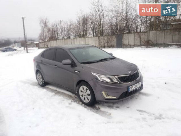 Kia Rio 2013 года