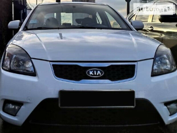 Kia Rio 2011 року