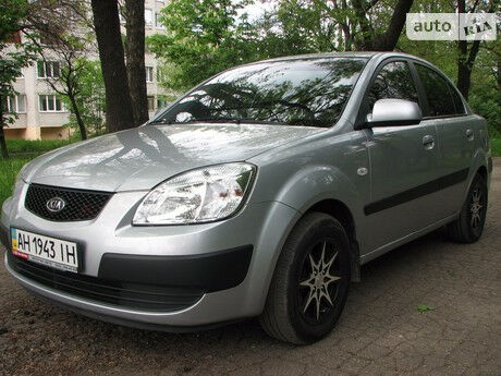 Kia Rio 2009 року