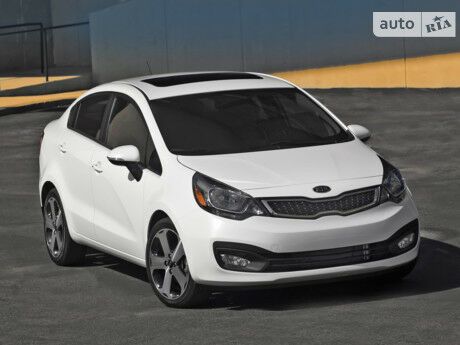 Киа Рио 2002 року Kia Rio 2002 року