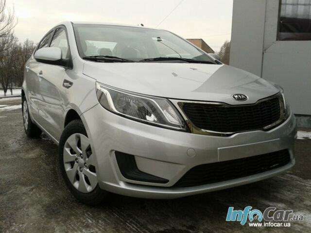 Kia Rio 2012 года