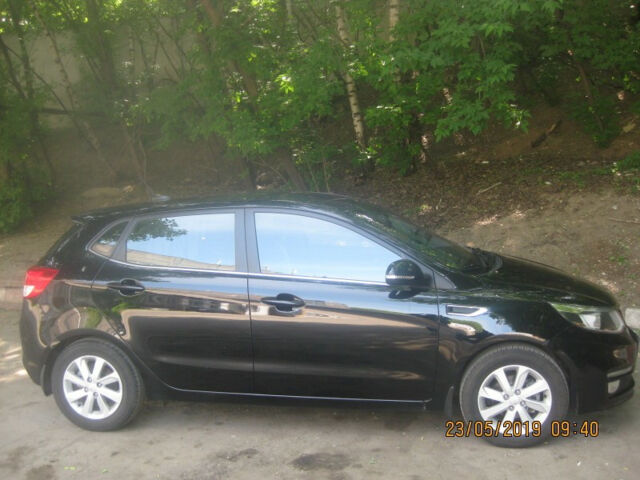 Kia Rio 2017 года