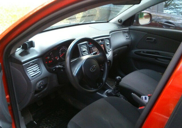 Kia Rio 2009 года