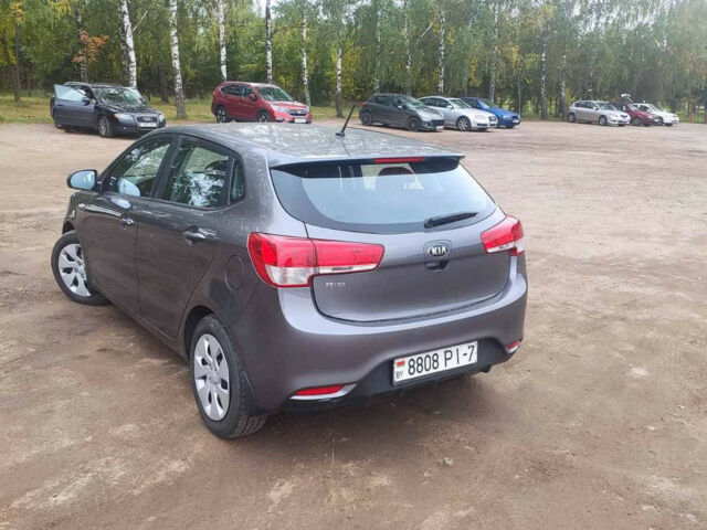 Kia Rio 2015 года