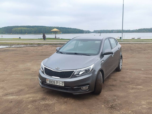 Kia Rio 2015 года