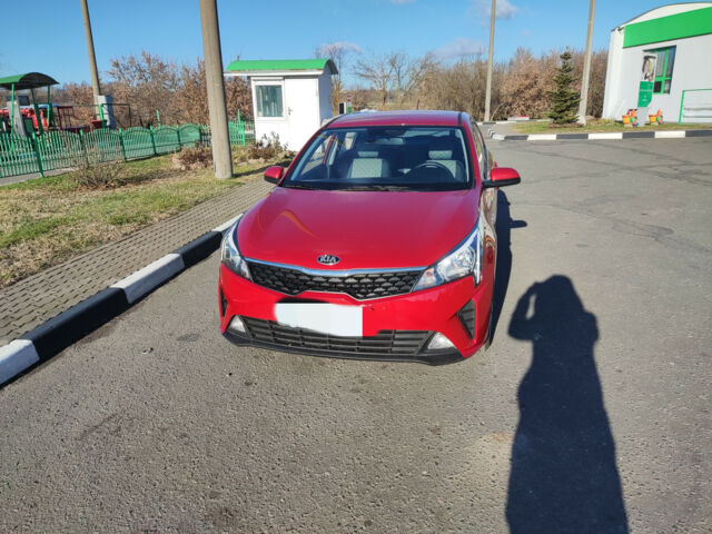 Kia Rio 2020 року