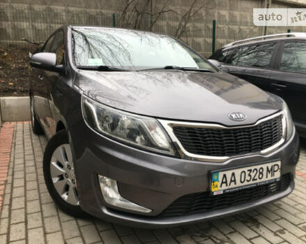 Kia Rio 2013 року