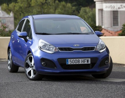 Kia Rio 2010 года