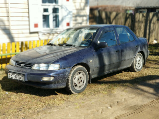 Kia Sephia 1997 года