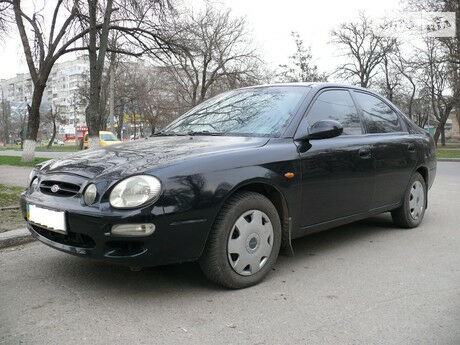 Kia Shuma 1998 року