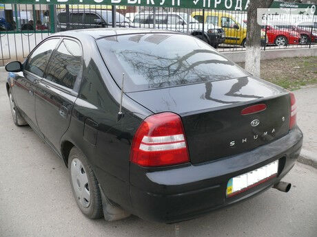 Kia Shuma 1999 года