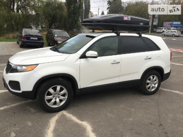 Киа Соренто 2012 року Kia Sorento 2012 року