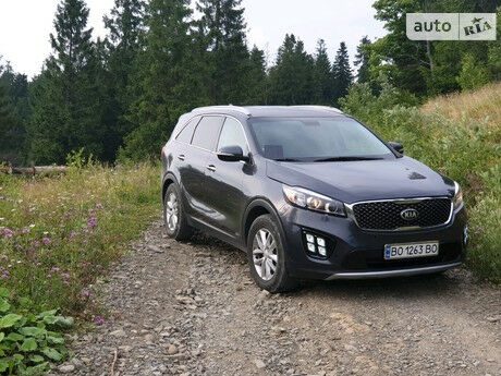 Kia Sorento 2016 года