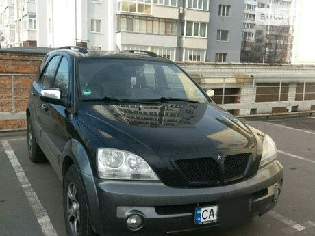 Киа Соренто 2006 року Kia Sorento 2006 року