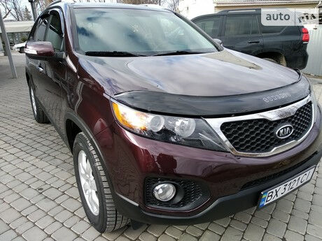 Киа Соренто 2012 року Kia Sorento 2012 року