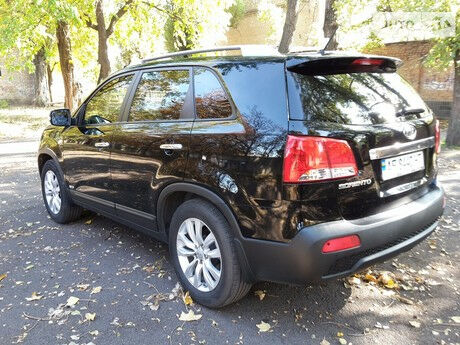Киа Соренто 2012 року Kia Sorento 2012 року