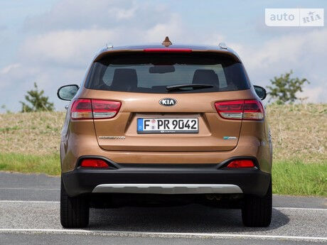 Киа Соренто 2012 року Kia Sorento 2012 року