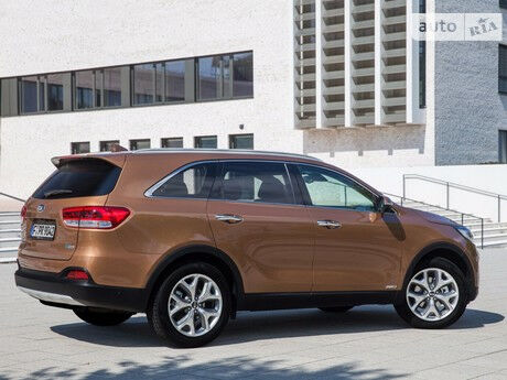 Киа Соренто 2007 года Kia Sorento 2007 года