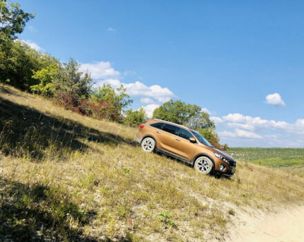 Kia Sorento 2017 року - Фото 3 автомобіля