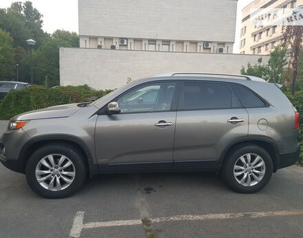 Kia Sorento 2012 года