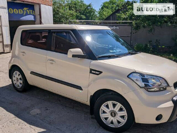 Kia Soul 2010 года