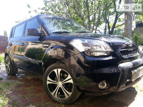 Киа Soul 2011 года Kia Soul 2011 года