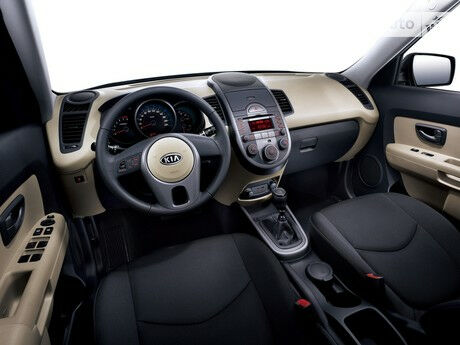 Киа Soul 2011 года Kia Soul 2011 года