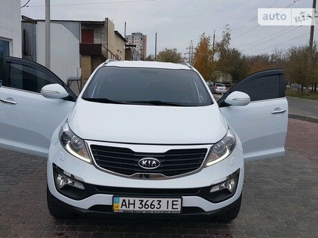 Kia Sportage 2012 года