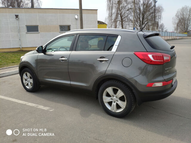 Kia Sportage 2011 года