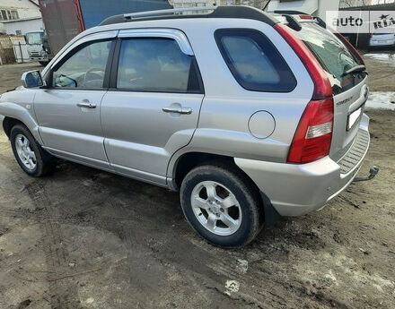 Kia Sportage 2008 года