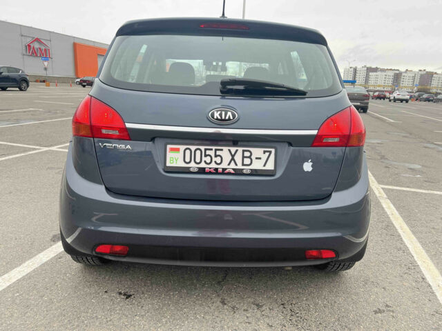 Kia Venga 2015 року