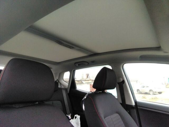 Kia Venga 2015 года
