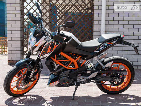 KTM Duke 2014 року