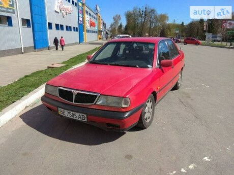 Lancia Dedra 1993 року