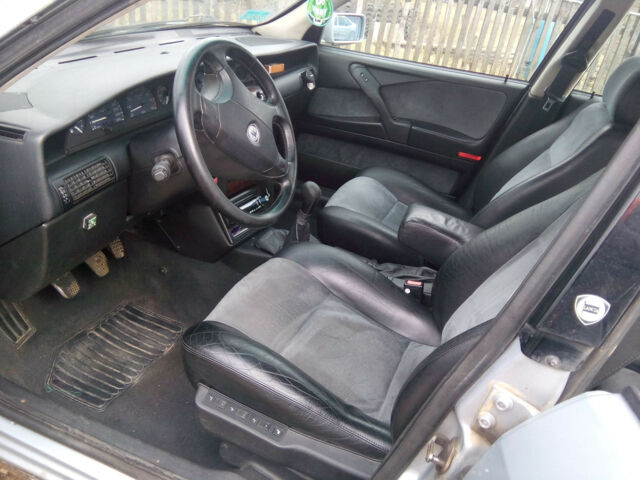 Lancia Dedra 1999 года