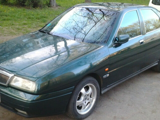 Лянча Каппа 1997 року Lancia Kappa 1997 року