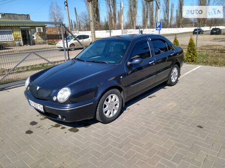 Lancia Lybra 2003 года