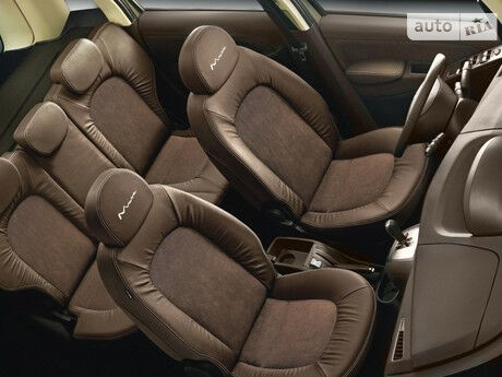 Лянча Муса 2012 року Lancia Musa 2012 року
